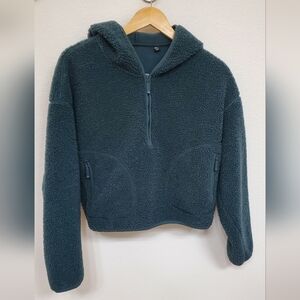 Uniqlo crop half zip hoodie